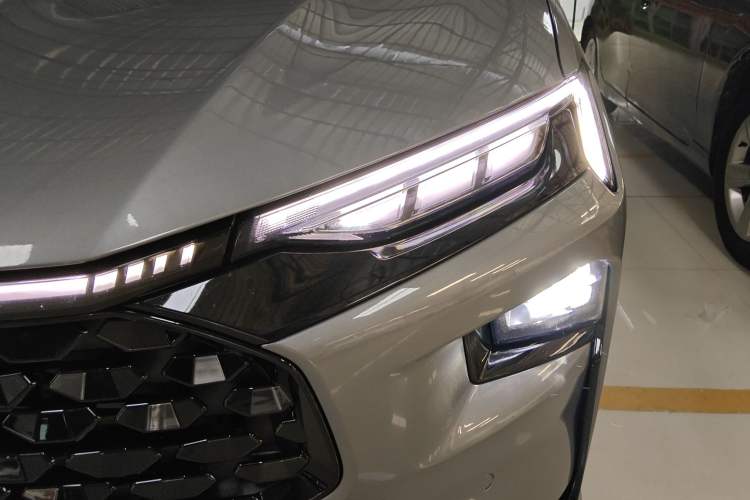 Used Ford Mondeo 2023 1.5T E-Hybrid ST-Line Left Front Headlight