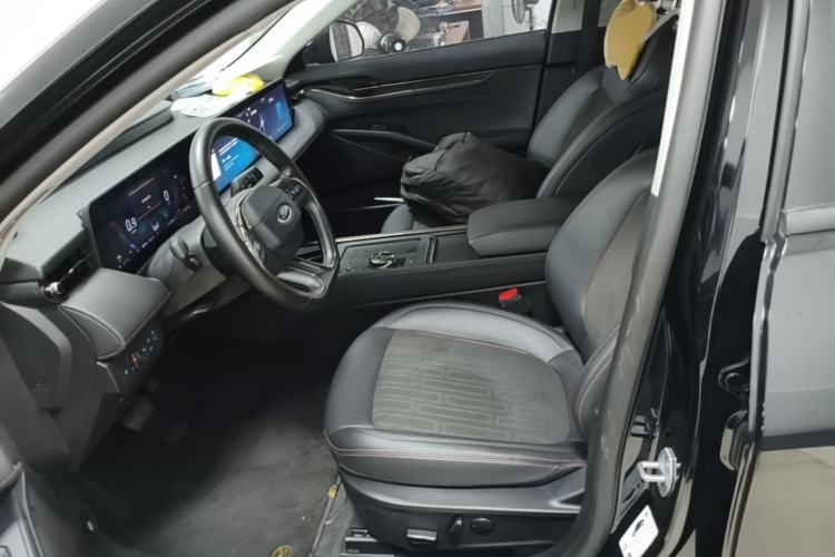 Used Ford Mondeo 2023 EcoBoost 180 Luxury Model Left Front Seat