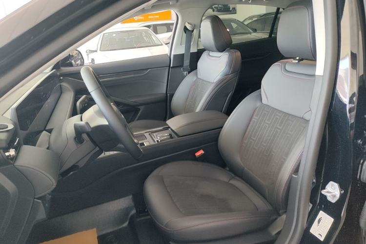 Used Ford Mondeo 2023 EcoBoost 180 Luxury Model Left Front Seat