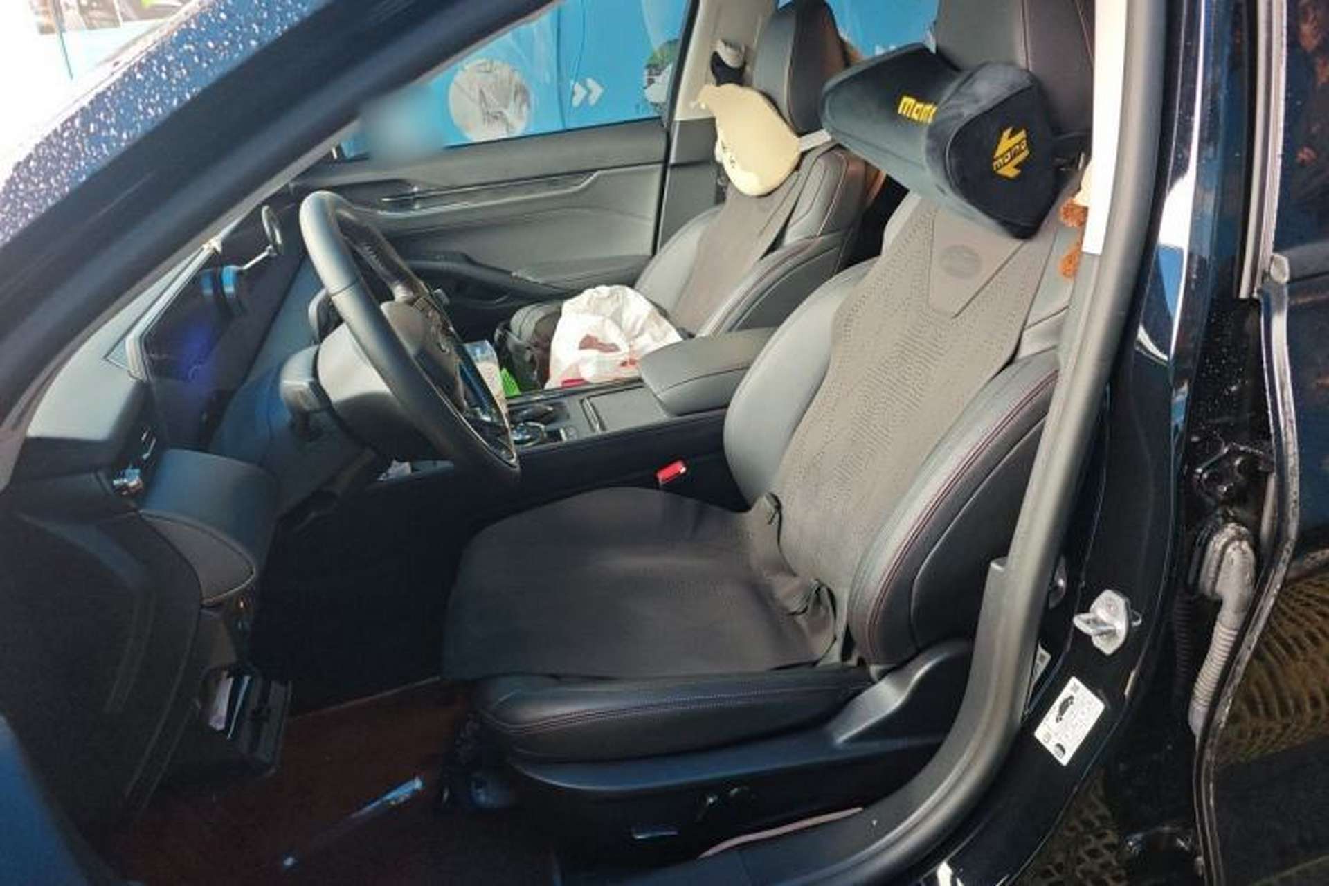 Used Ford Mondeo 2023 EcoBoost 180 Luxury Model Left Front Seat