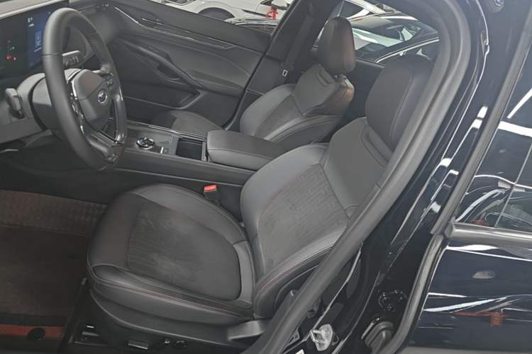 Used Ford Mondeo 2023 EcoBoost 180 Comfort Model Left Front Seat