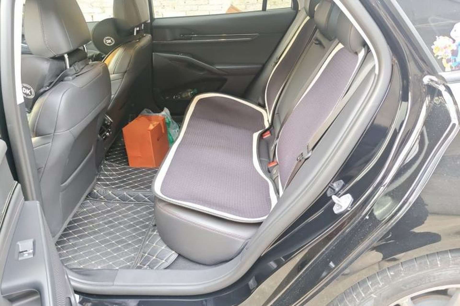 Used Ford Mondeo 2023 EcoBoost 245 Luxury Model Left Rear Seat