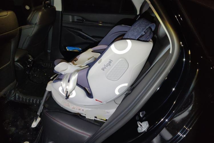 Used Ford Mondeo 2023 EcoBoost 180 Luxury Model Left Rear Seat