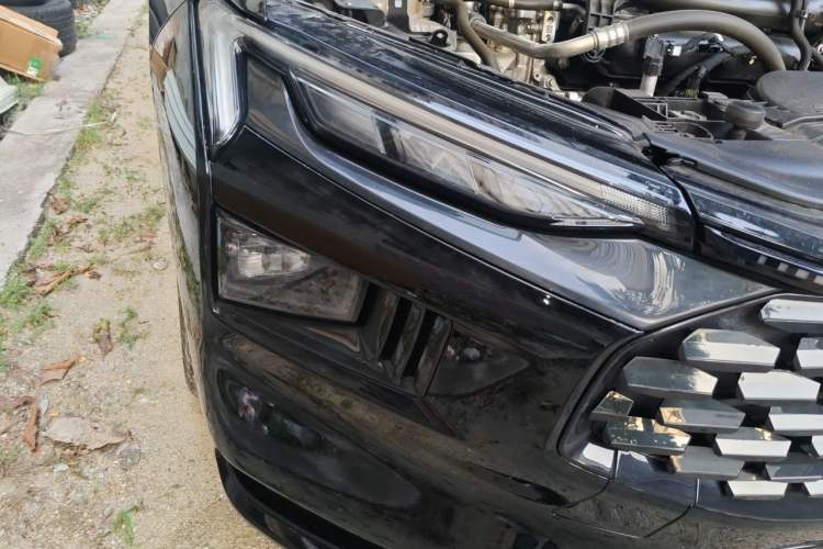 Used Ford Mondeo 2023 EcoBoost 245 Luxury Model Right Front Headlight