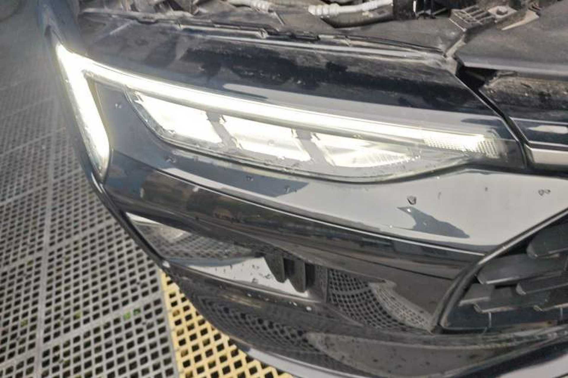 Used Ford Mondeo 2023 EcoBoost 180 Luxury Model Right Front Headlight