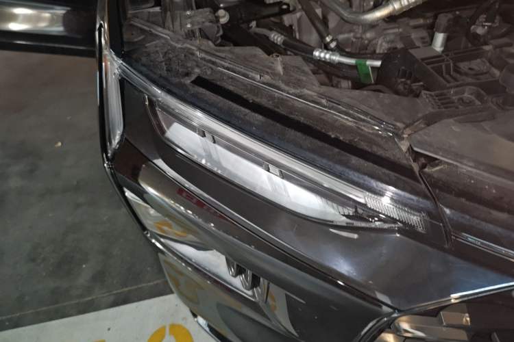Used Ford Mondeo 2023 EcoBoost 245 Luxury Model Right Front Headlight