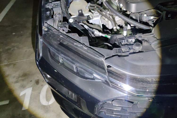 Used Ford Mondeo 2023 EcoBoost 180 Luxury Model Right Front Headlight