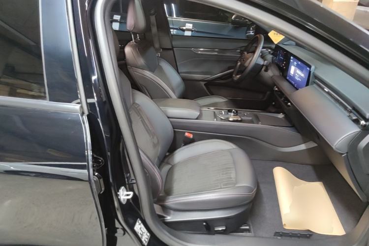 Used Ford Mondeo 2023 EcoBoost 180 Comfort Model Right Front Seat