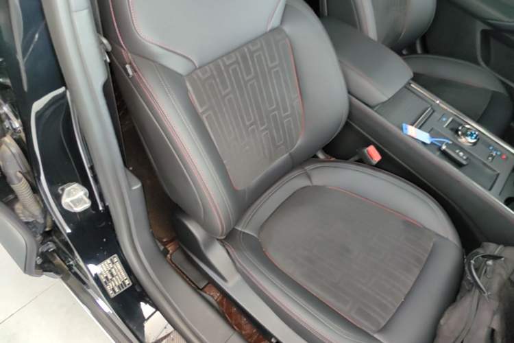 Used Ford Mondeo 2023 EcoBoost 180 Comfort Model Right Front Seat