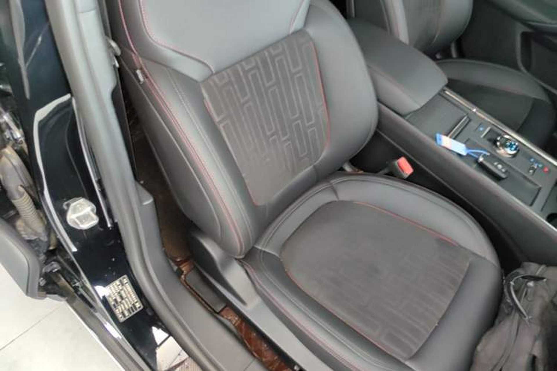 Used Ford Mondeo 2023 EcoBoost 180 Comfort Model Right Front Seat