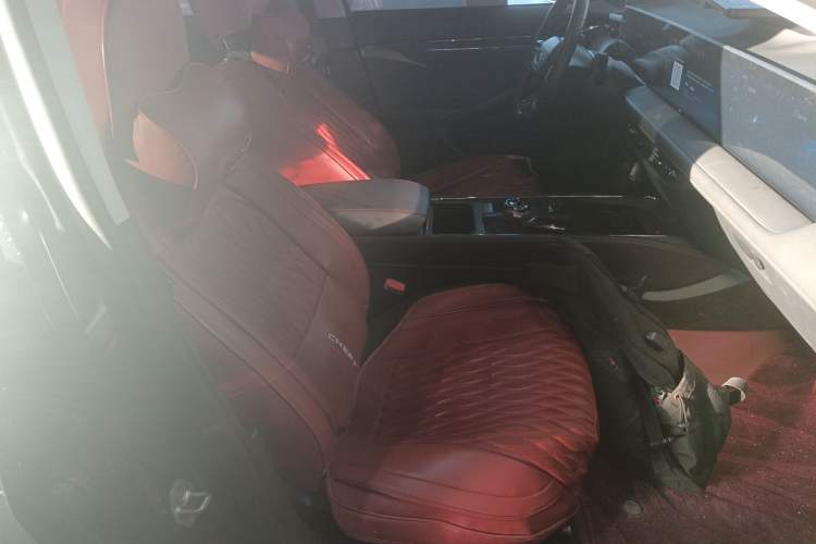 Used Ford Mondeo 2023 EcoBoost 245 Luxury Model Right Front Seat