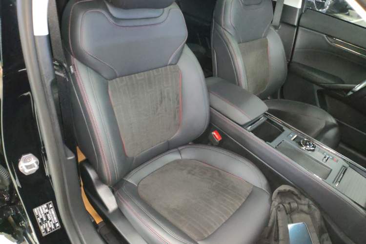 Used Ford Mondeo 2023 EcoBoost 245 Luxury Model Right Front Seat
