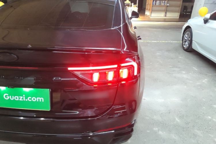 Used Ford Mondeo 2023 EcoBoost 180 Comfort Model Right Rear Taillight