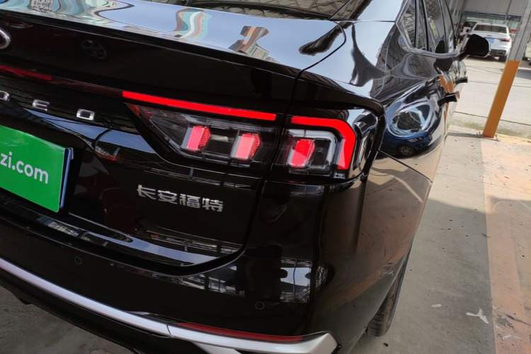Used Ford Mondeo 2023 EcoBoost 245 Luxury Model Right Rear Taillight