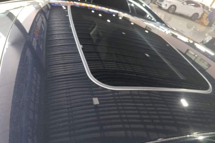 Used Ford Mondeo 2023 EcoBoost 180 Luxury Model Roof