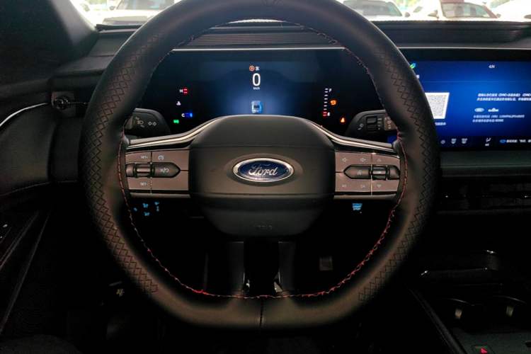 Used Ford Mondeo 2023 EcoBoost 180 Comfort Model Steering Wheel