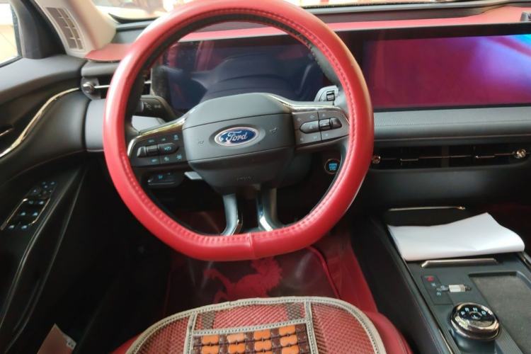 Used Ford Mondeo 2023 EcoBoost 245 Luxury Model Steering Wheel