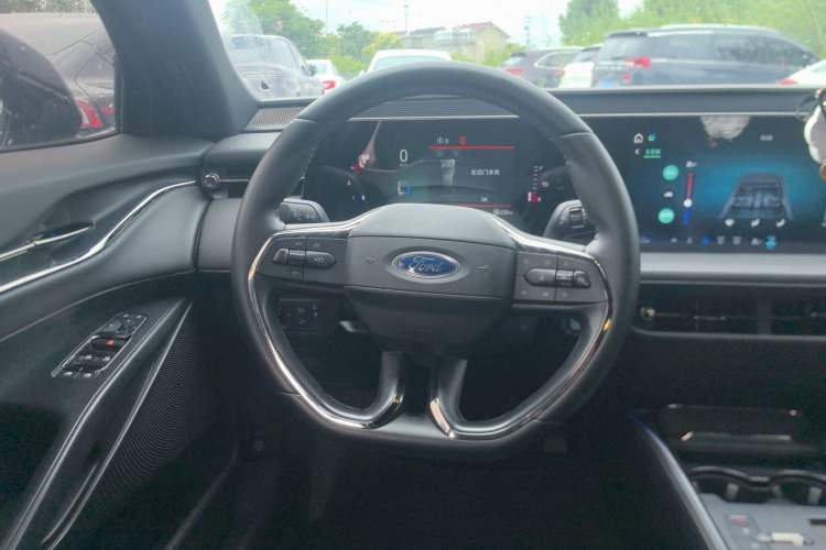 Used Ford Mondeo 2023 EcoBoost 180 Comfort Model Steering Wheel