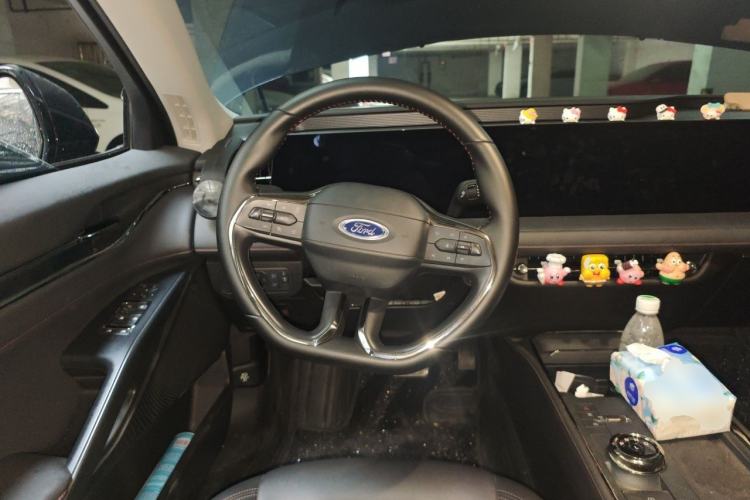 Used Ford Mondeo 2023 EcoBoost 245 Luxury Model Steering Wheel