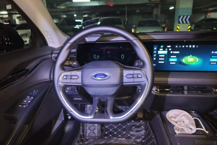 Used Ford Mondeo 2023 EcoBoost 180 Luxury Model Steering Wheel
