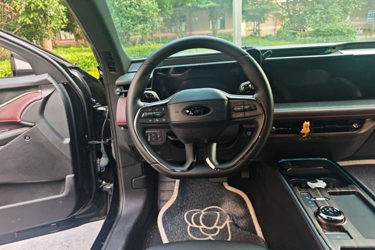 Used Ford Mondeo 2023 EcoBoost 180 Ultimate Model Steering Wheel