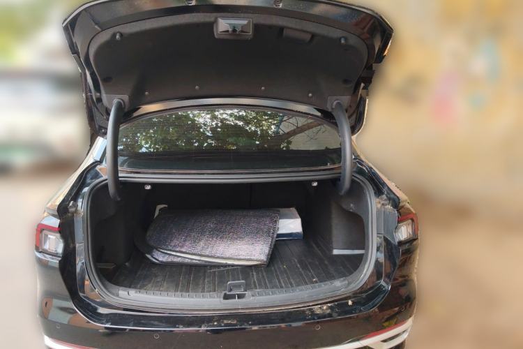 Used Ford Mondeo 2023 EcoBoost 245 Luxury Model Trunk