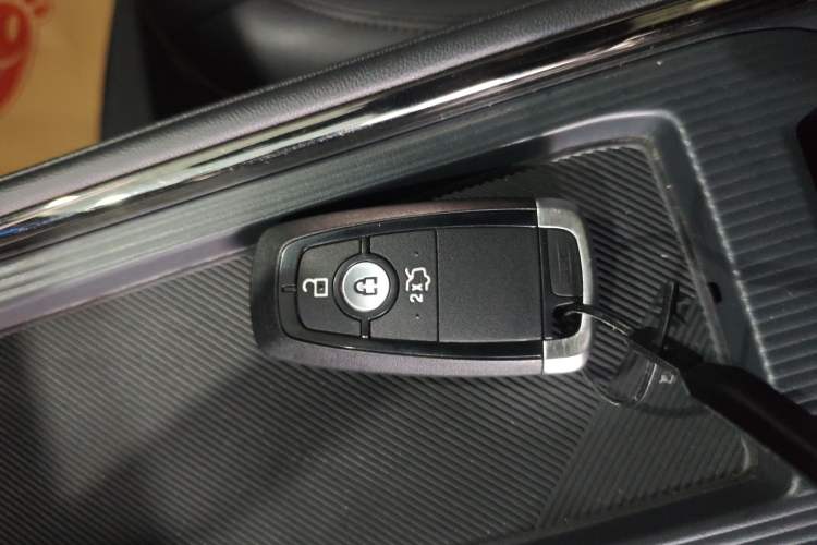 Used Ford Mondeo 2023 EcoBoost 180 Comfort Model Vehicle Key