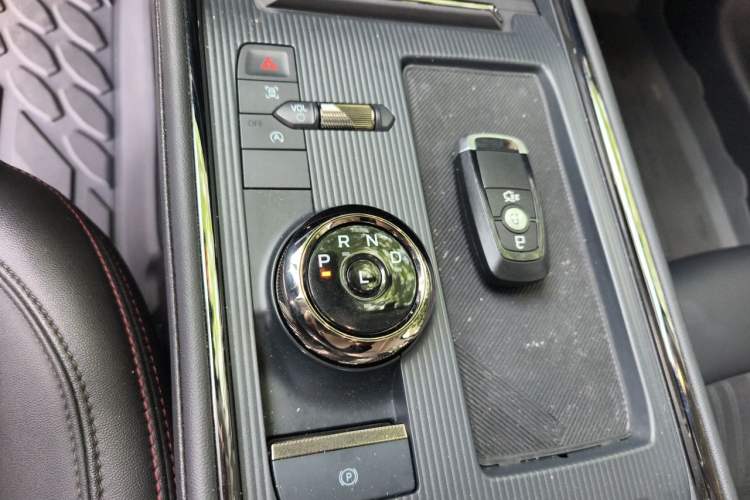 Used Ford Mondeo 2023 EcoBoost 245 Luxury Model Gear Lever