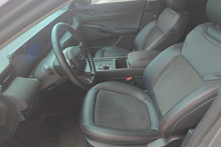 Used Ford Mondeo 2023 EcoBoost 180 Luxury Model Left Front Seat