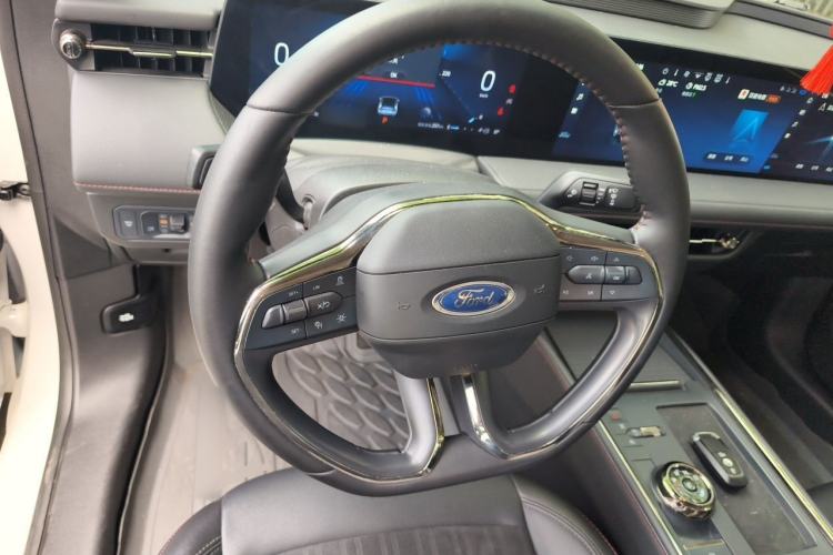 Used Ford Mondeo 2023 EcoBoost 245 Luxury Model Steering Wheel
