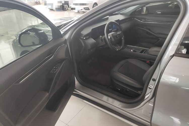 Used Ford Mondeo 2023 EcoBoost 180 Comfort Model Driver Seat