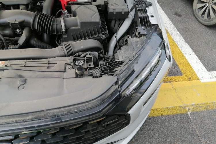 Used Ford Mondeo 2023 EcoBoost 245 Ultimate Model Engine Bay Left