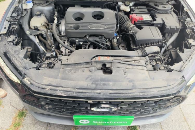 Used Ford Mondeo 2023 EcoBoost 180 Comfort Model Engine Bay