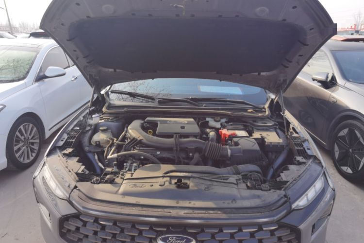 Used Ford Mondeo 2023 EcoBoost 245 Ultimate Model Engine Bay