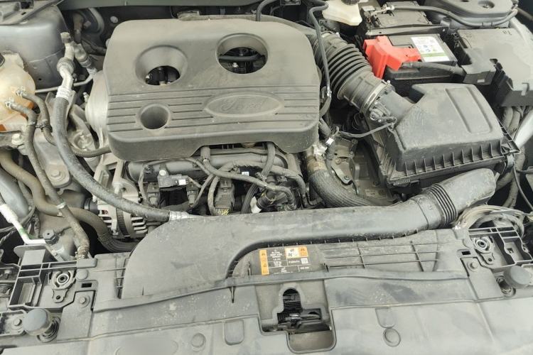 Used Ford Mondeo 2023 EcoBoost 180 Comfort Model Engine Bay