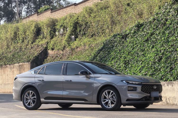Used Ford Mondeo 2023 EcoBoost 245 Luxury Model Exterior 2