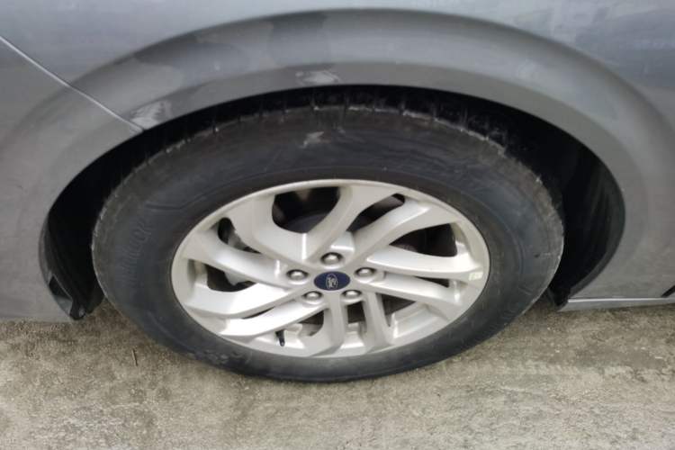 Used Ford Mondeo 2023 EcoBoost 180 Comfort Model Exterior 4