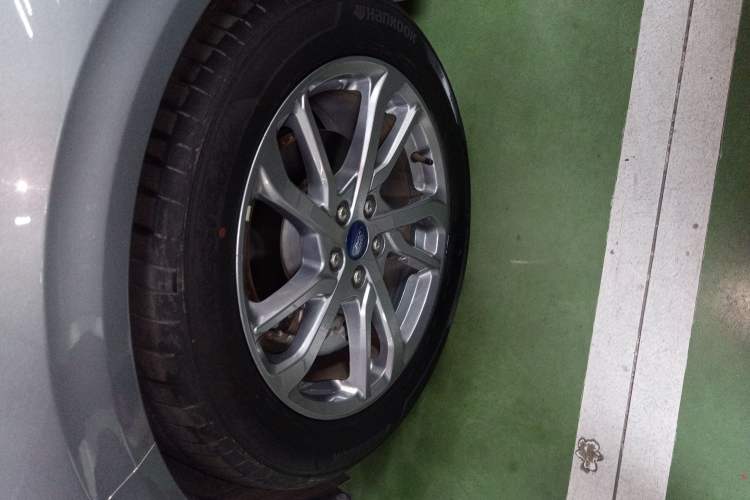 Used Ford Mondeo 2023 EcoBoost 180 Luxury Model Exterior 4
