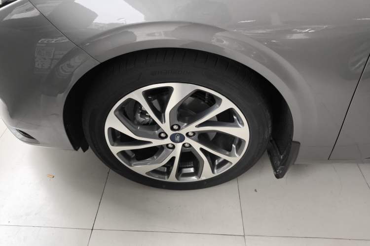 Used Ford Mondeo 2023 EcoBoost 245 Ultimate Model Exterior 4