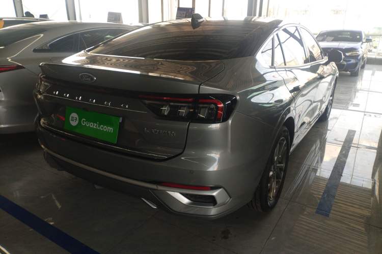 Used Ford Mondeo 2023 EcoBoost 245 Luxury Model Exterior 5