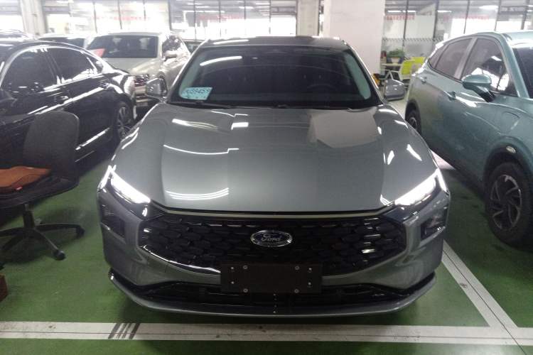 Used Ford Mondeo 2023 EcoBoost 180 Luxury Model Front
