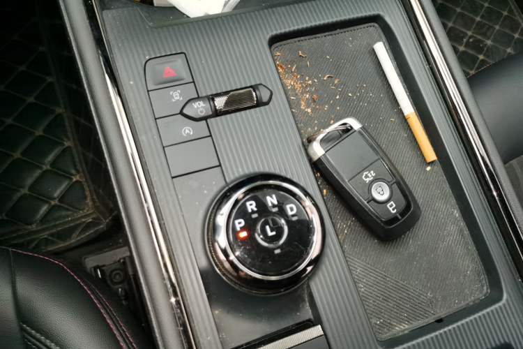 Used Ford Mondeo 2023 EcoBoost 180 Comfort Model Gear Lever