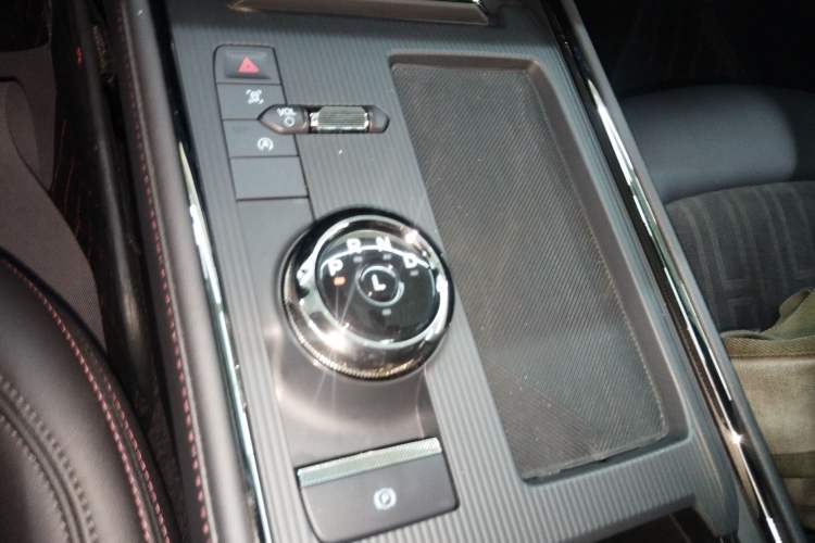 Used Ford Mondeo 2023 EcoBoost 245 Luxury Model Gear Lever
