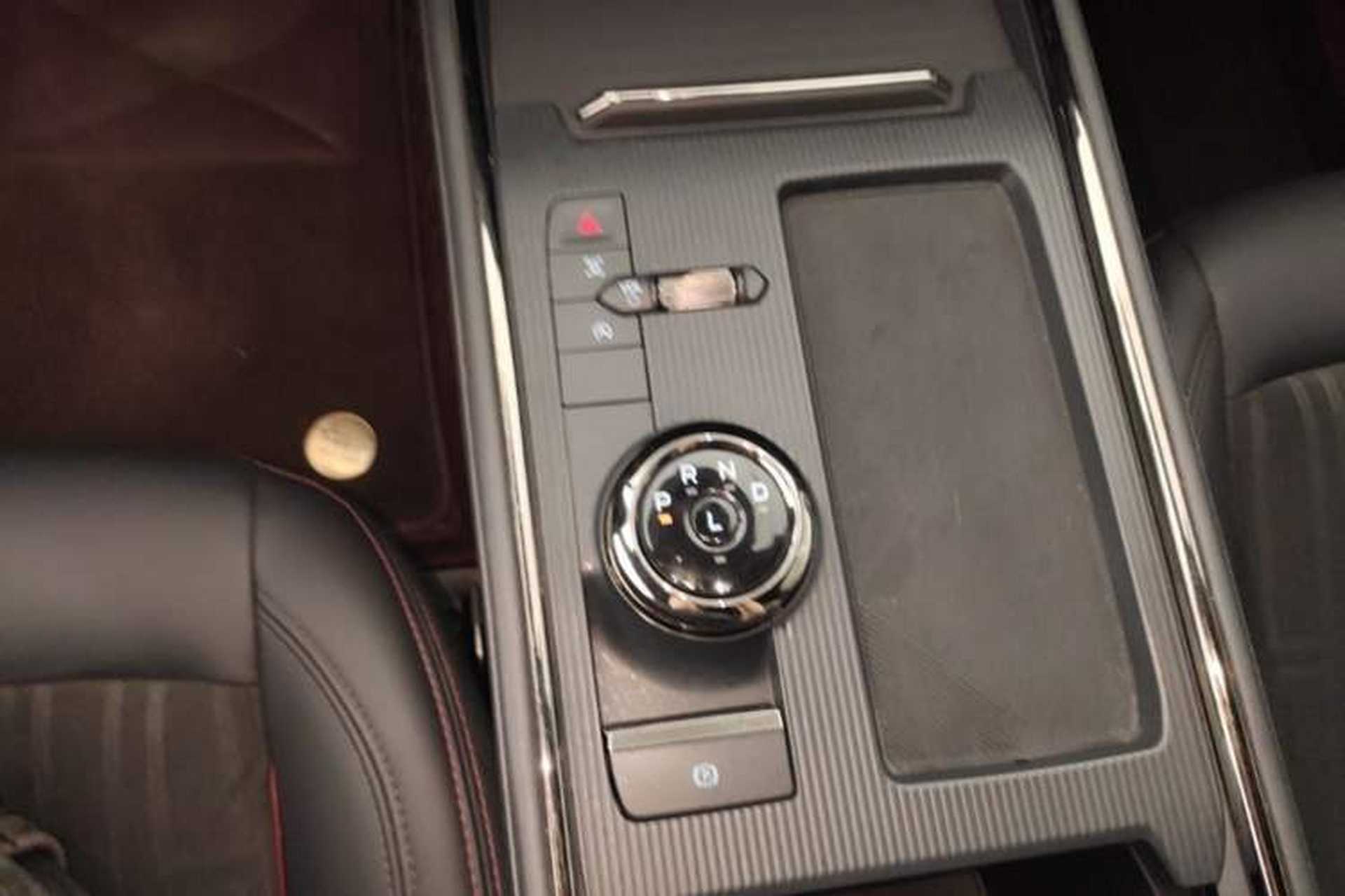 Used Ford Mondeo 2023 EcoBoost 180 Comfort Model Gear Lever