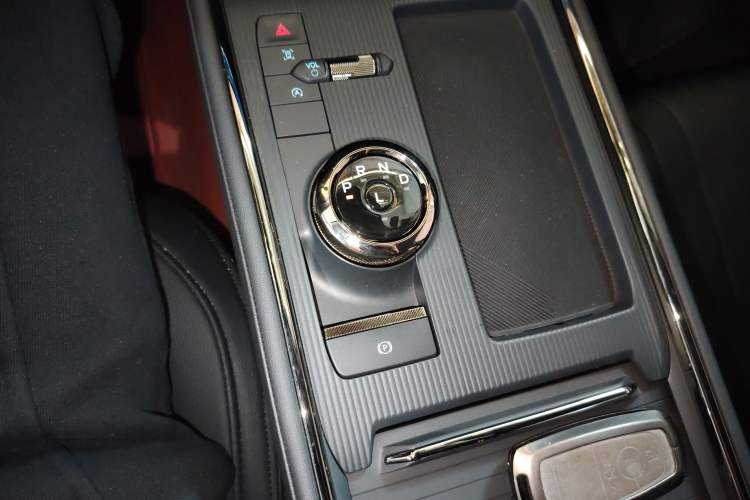 Used Ford Mondeo 2023 EcoBoost 245 Luxury Model Gear Lever