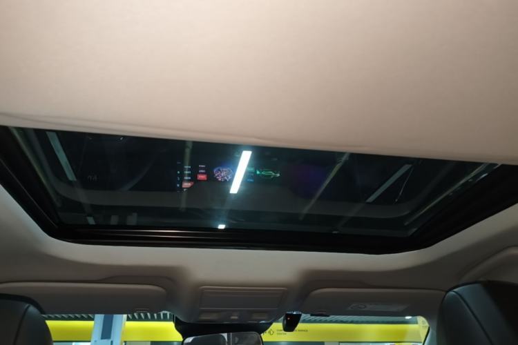 Used Ford Mondeo 2023 EcoBoost 245 Luxury Model Headliner