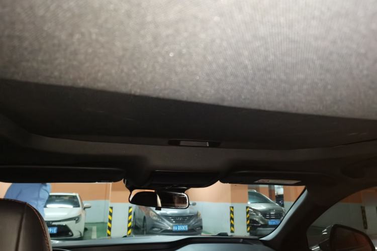 Used Ford Mondeo 2023 EcoBoost 180 Comfort Model Headliner