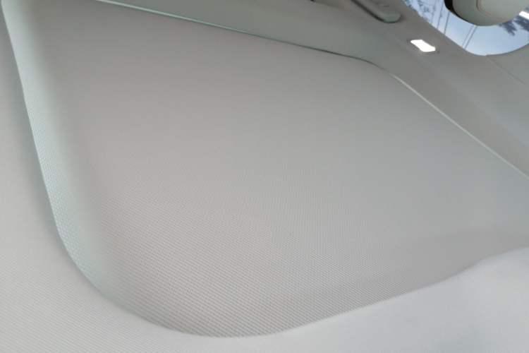 Used Ford Mondeo 2023 EcoBoost 245 Ultimate Model Headliner