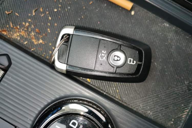 Used Ford Mondeo 2023 EcoBoost 180 Comfort Model Interior 1