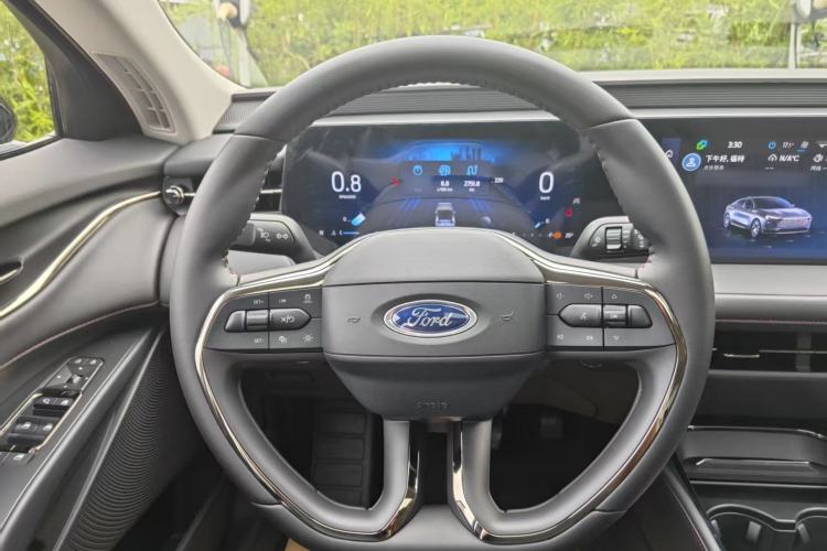 Used Ford Mondeo 2023 EcoBoost 245 Luxury Model Interior 2